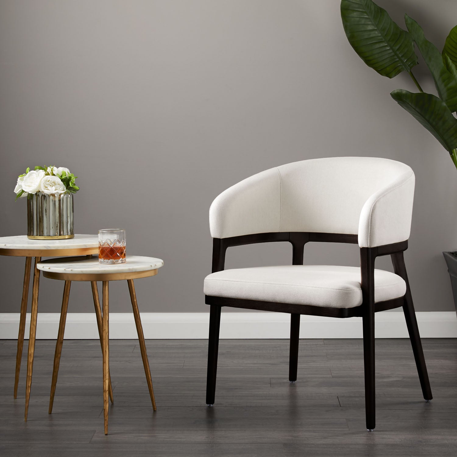 Chaise de salle à manger Erica en lin blanc