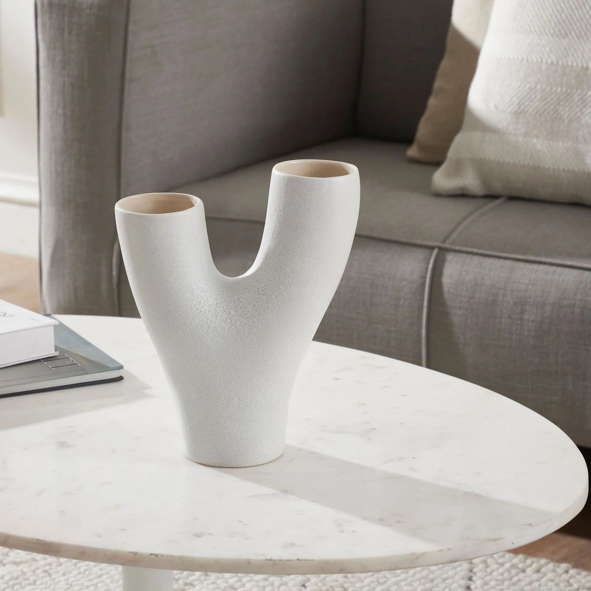 Jocasta Vase