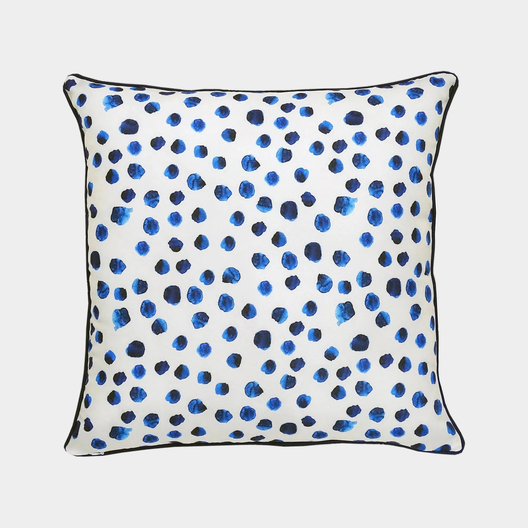Lustra Pillow