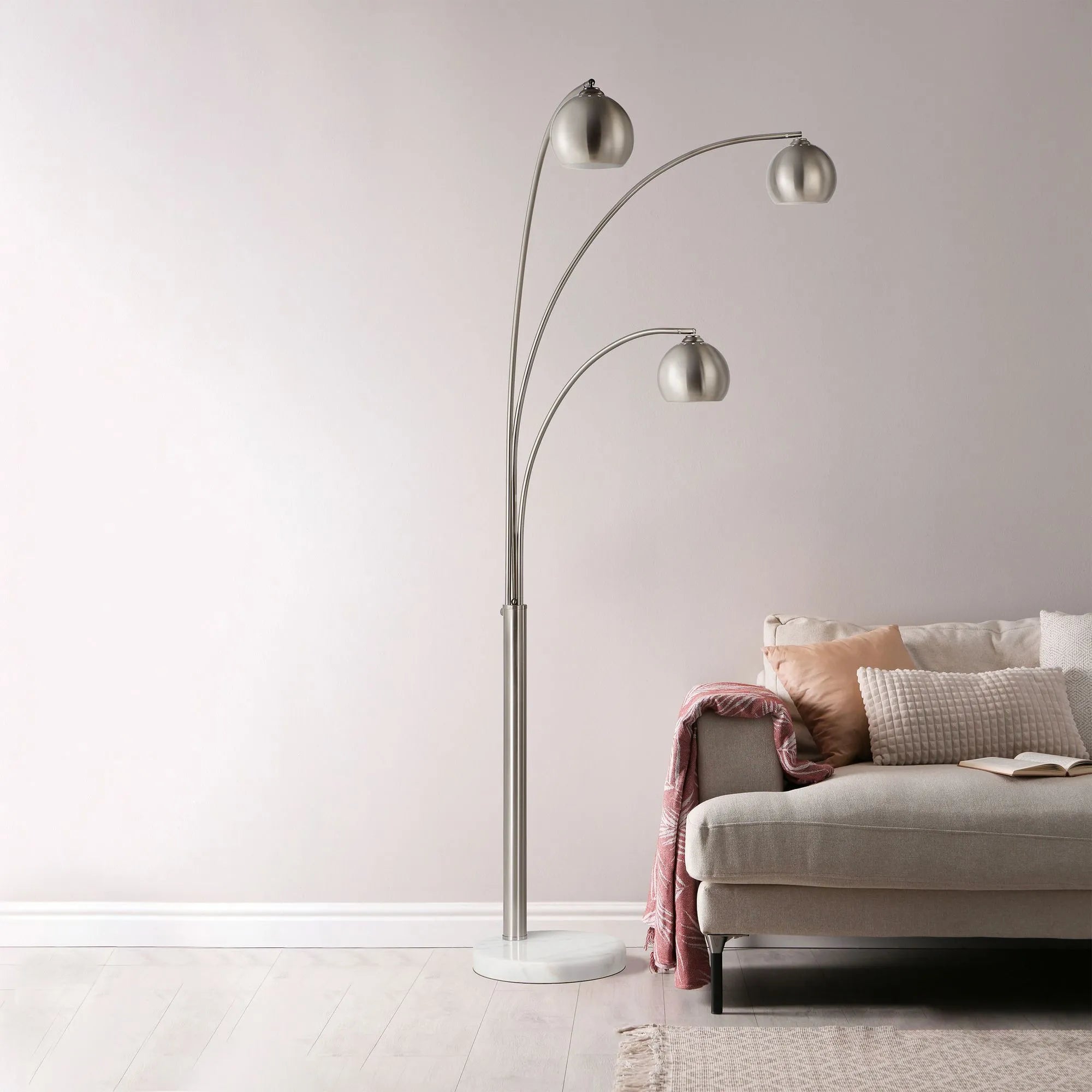 Aguillard Floor Lamp