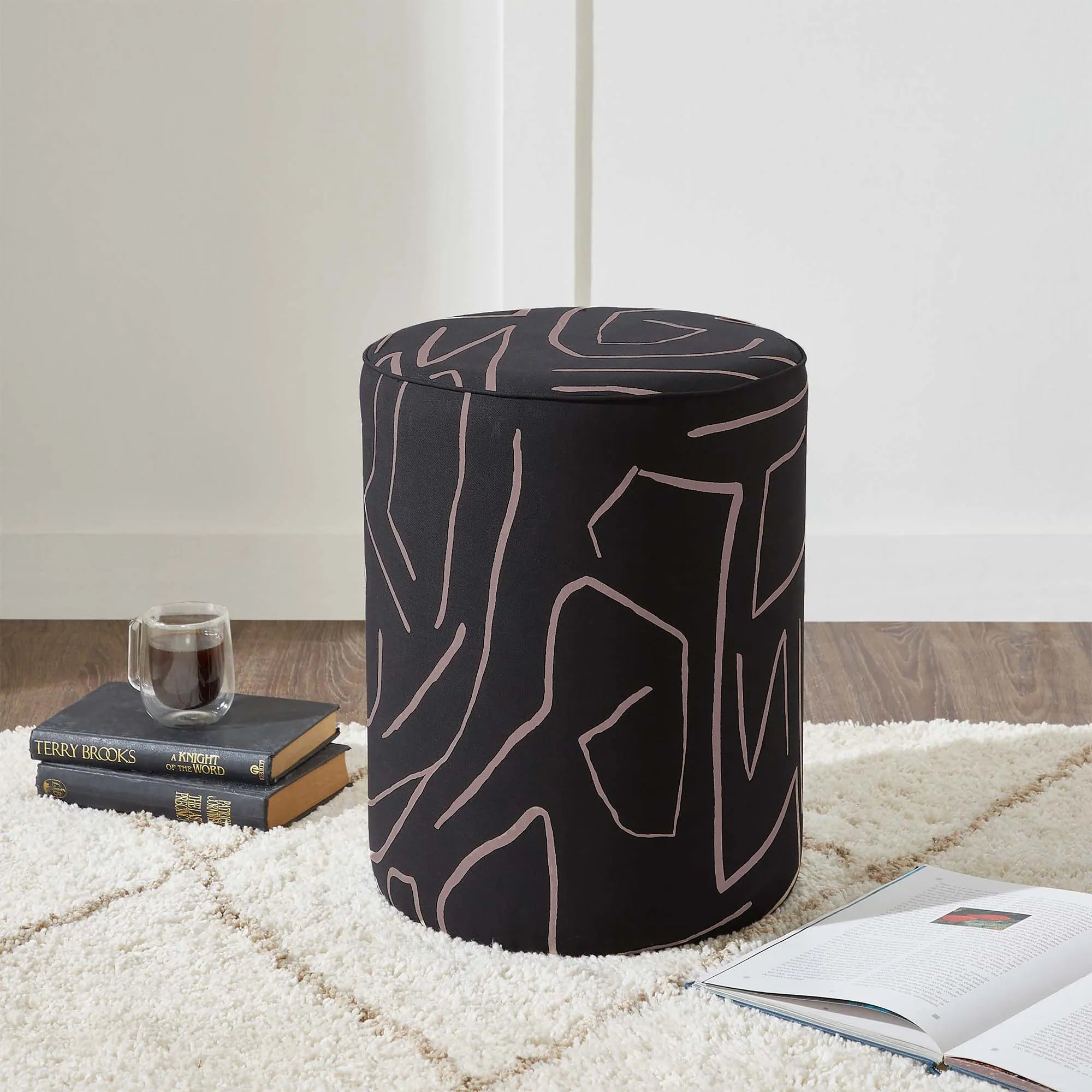 Artak Stool