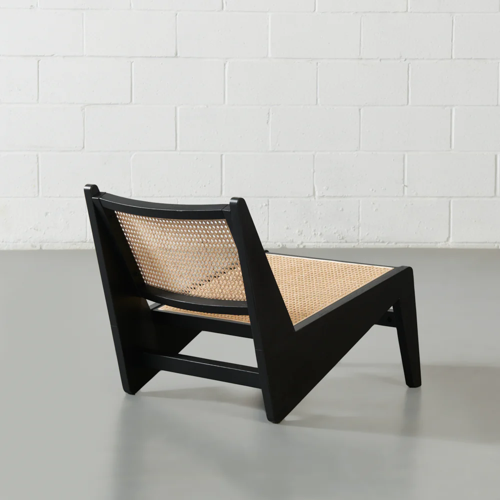 CANBERRA - Black Wood Lounge Chair