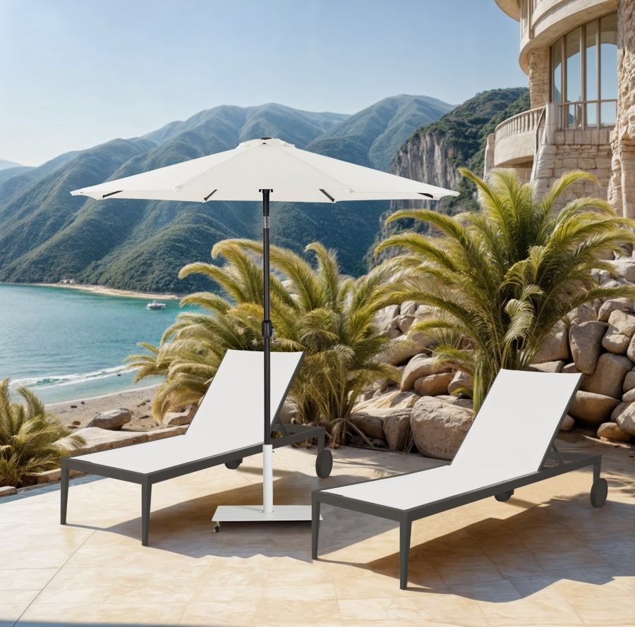 Fiji Water Resistant Fabric And Aluminum Patio Umbrella With Base Set