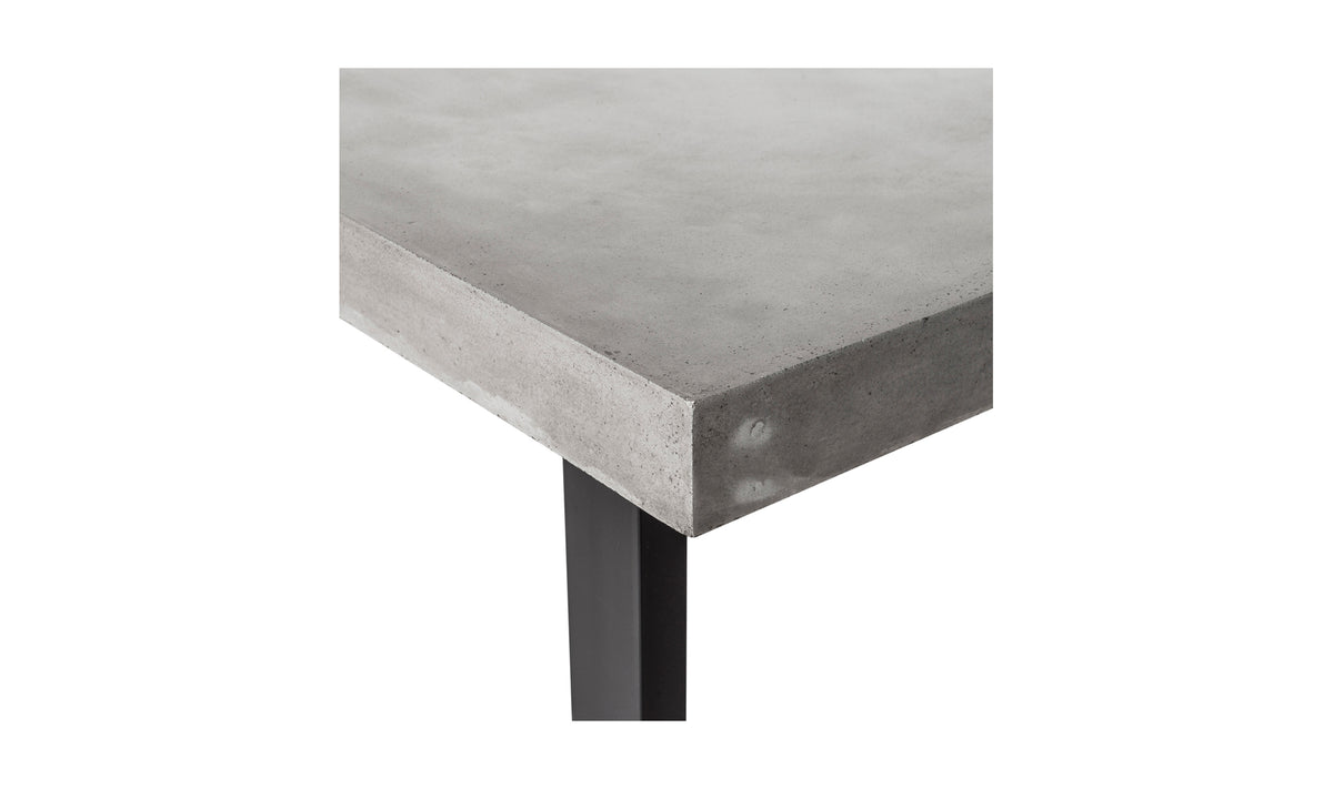 Jedrik Outdoor Dining Table