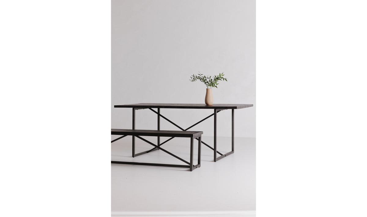 Sierra Bench