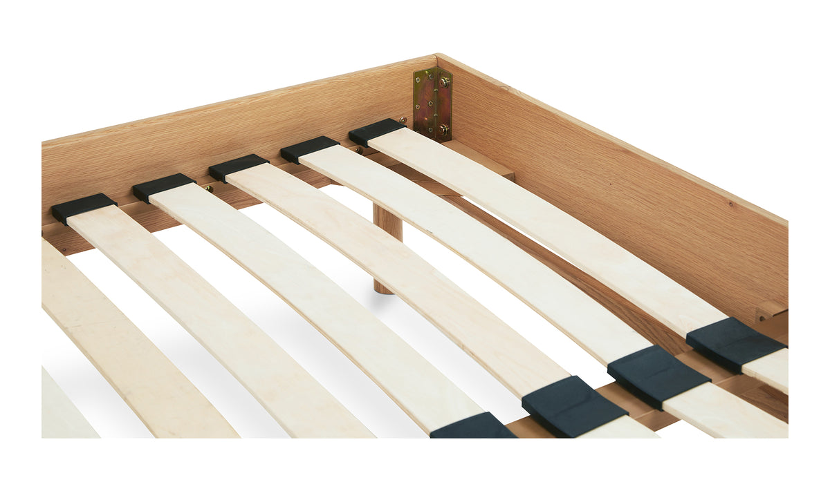 Colby Bed