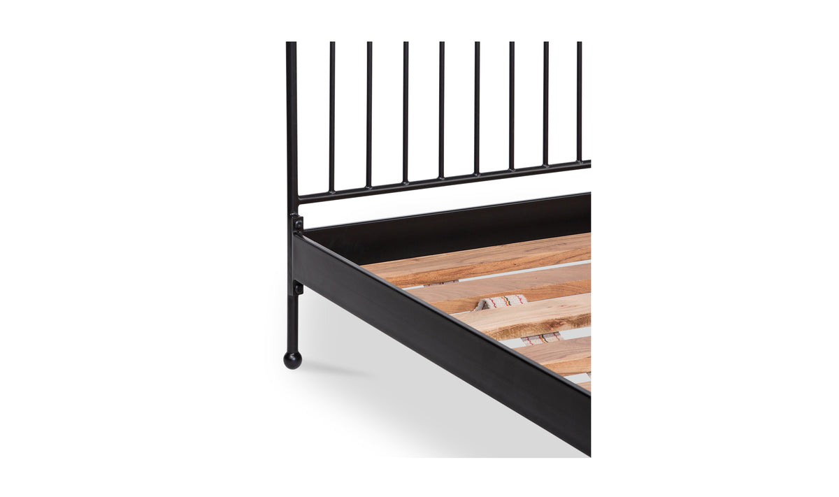 Monet Bed