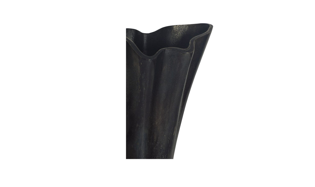 Yeri Cast Aluminum Vase