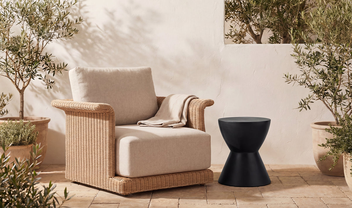 Hourglass Outdoor Stool