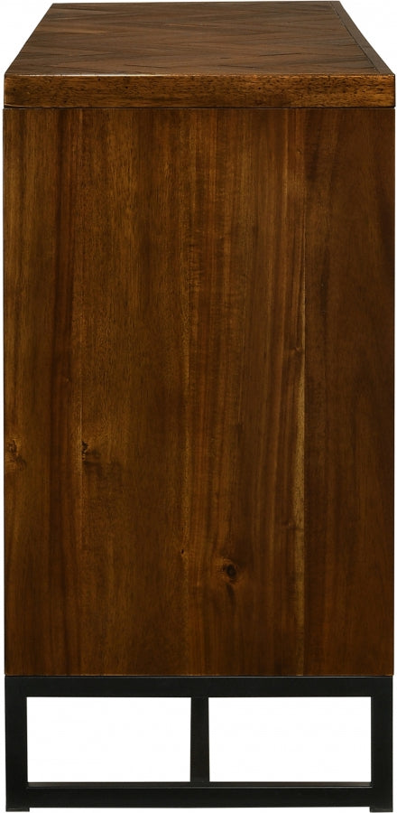 Commode en bois de roseau