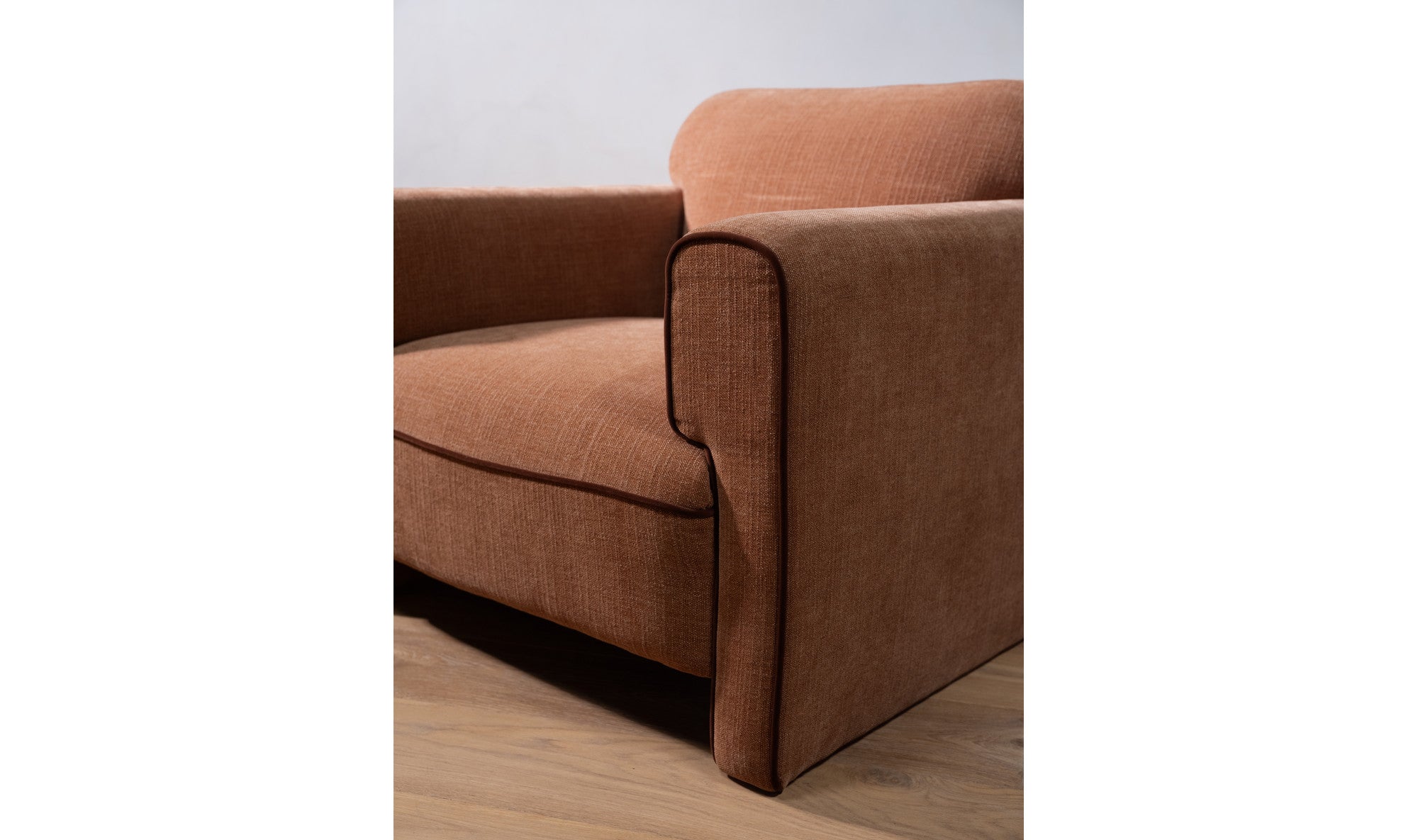 Leo Chair