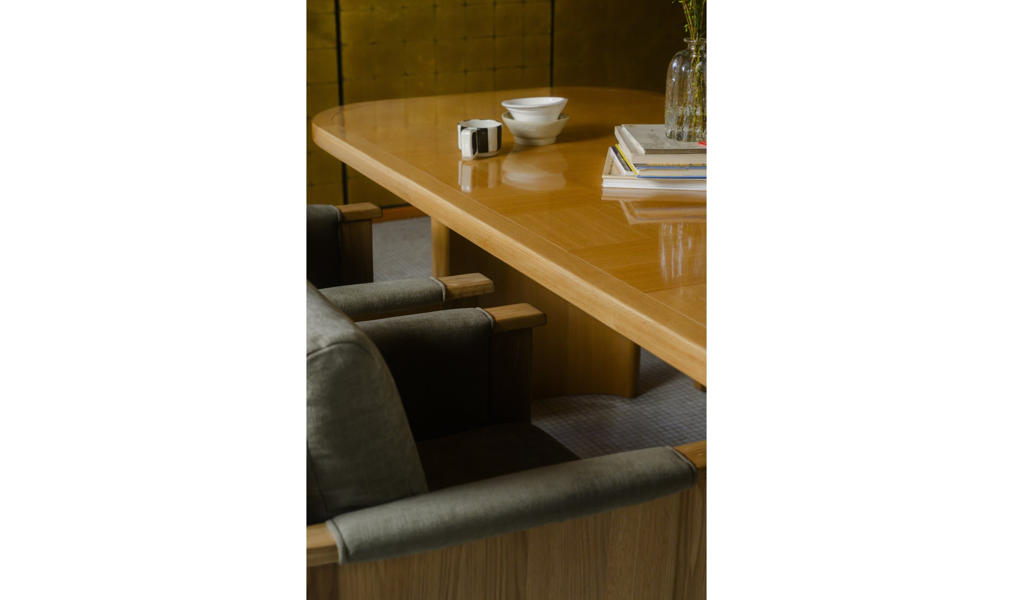 Mallory Dining Table