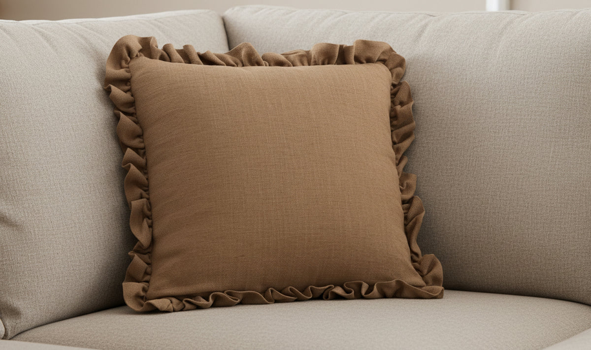 Betty 25 in Cushion