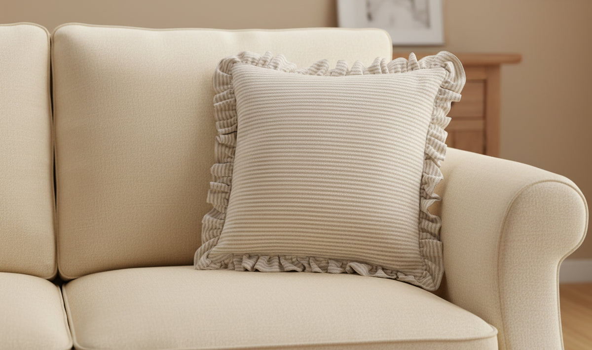 Betty 25 in Cushion