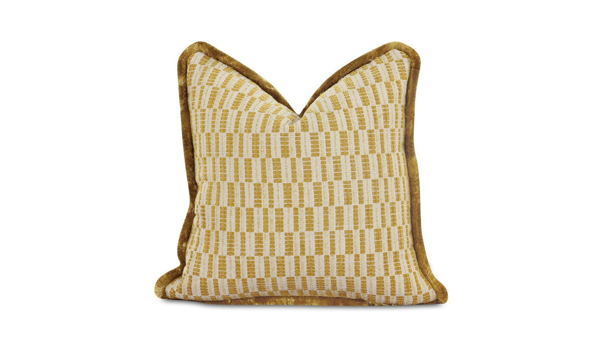 Leone Cushion