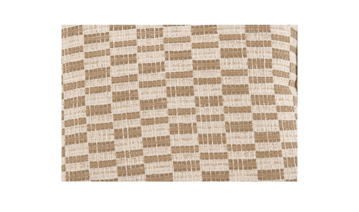 Leone Cushion