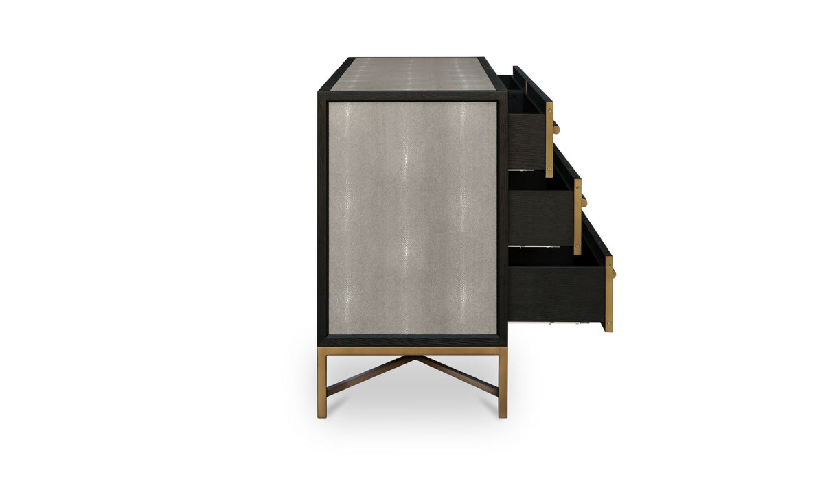 Mako Dresser