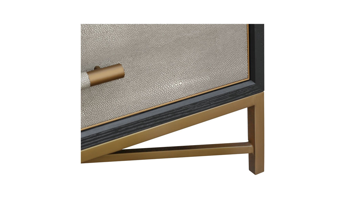 Mako Dresser