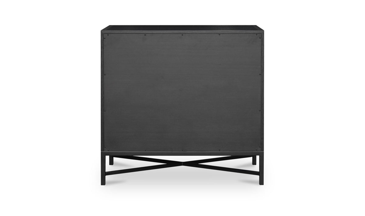 Mako Chest