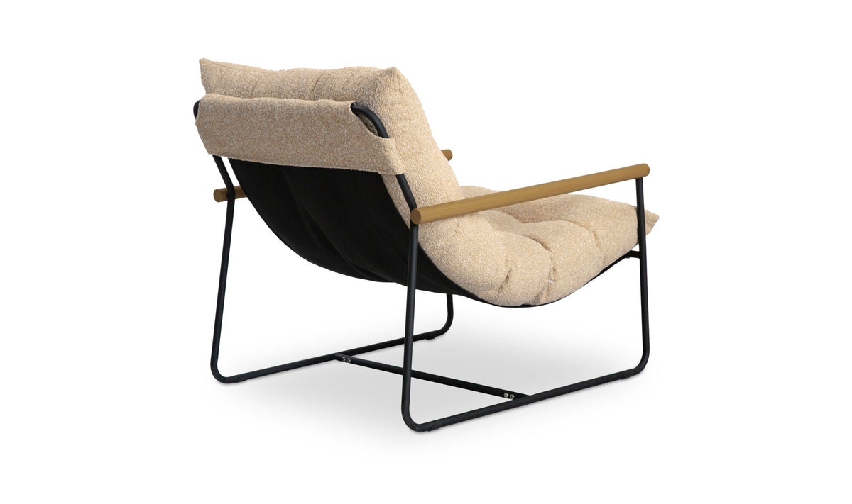 Capri Outdoor Lounge Chair