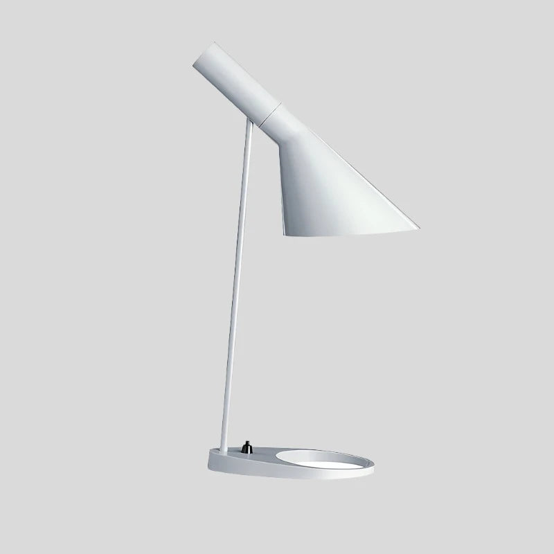 Lampe de table AJ d'Arne Jacobsen