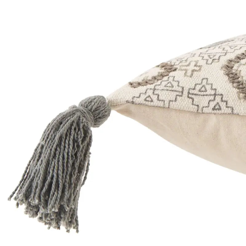 Amulet 20 inch