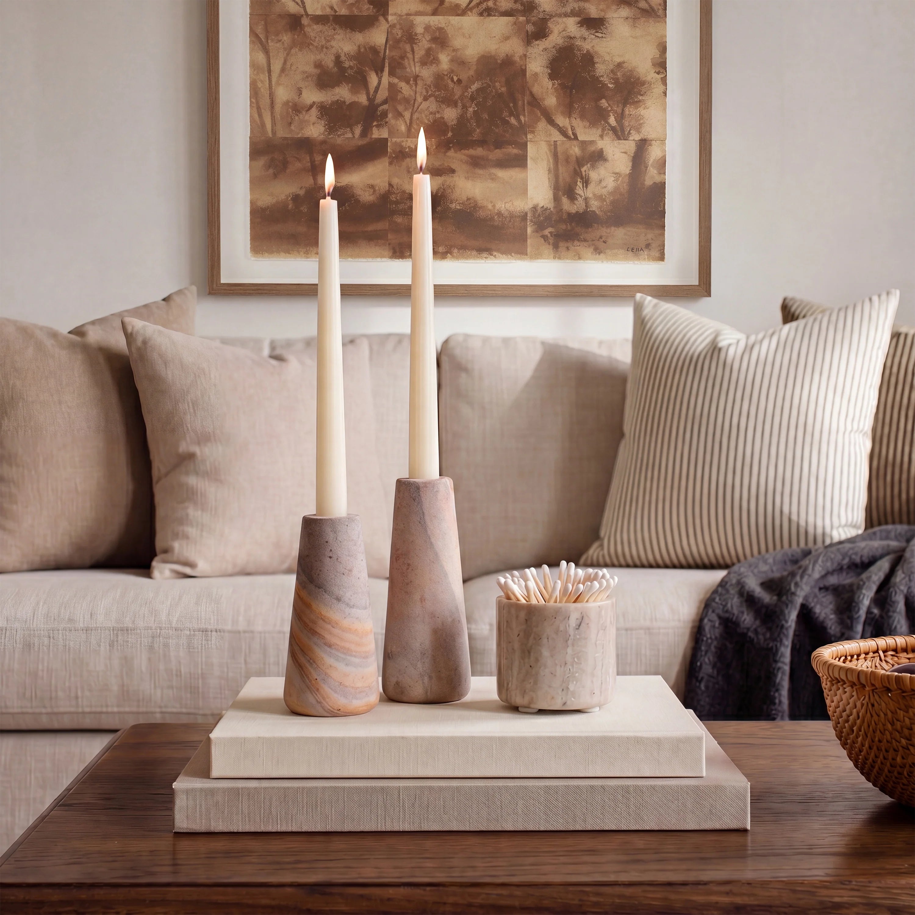 Delos Candle Holder