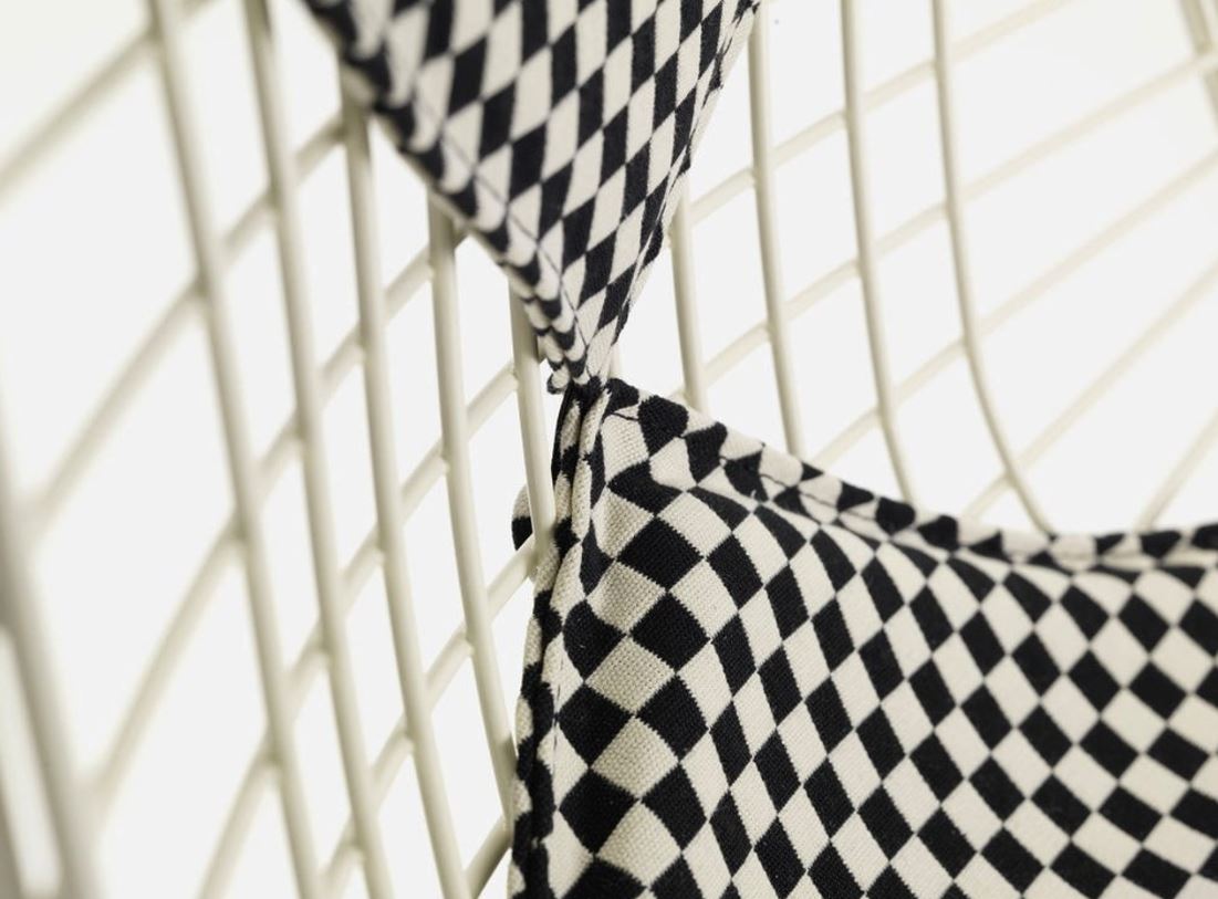 Chaise de salle à manger Eiffel en maille (noir/blanc)