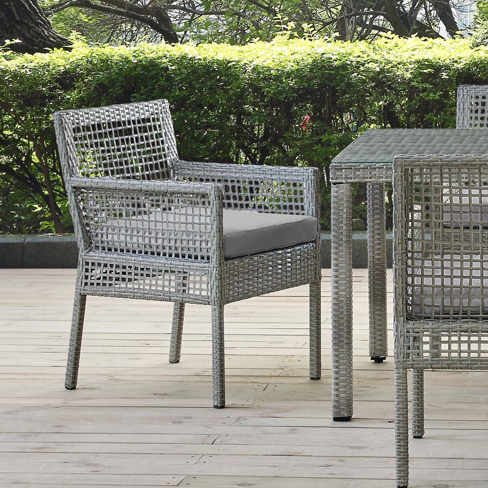 Fauteuil de salle à manger en rotin et osier pour patio extérieur Aura