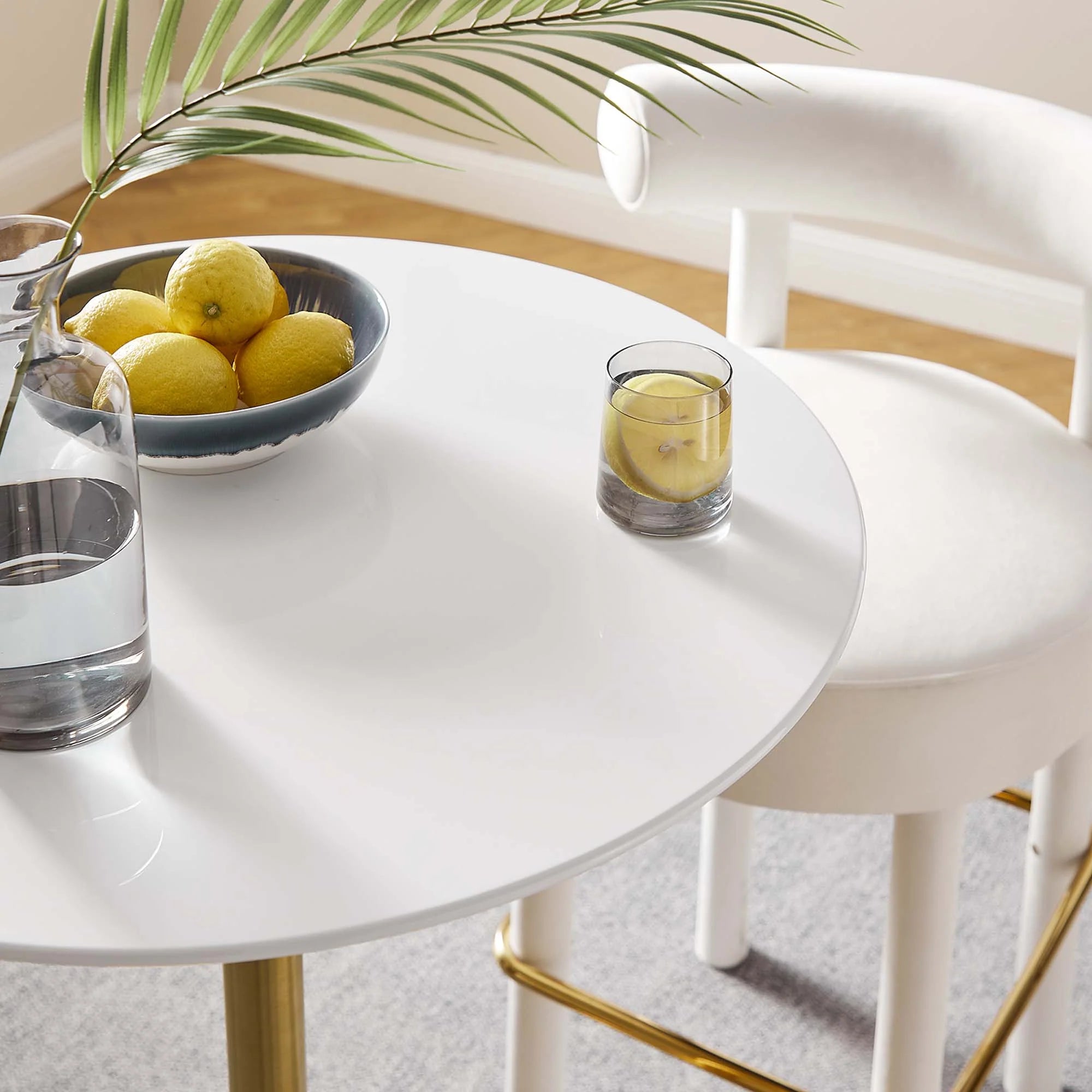 Table à manger rectangulaire en bois Lippa