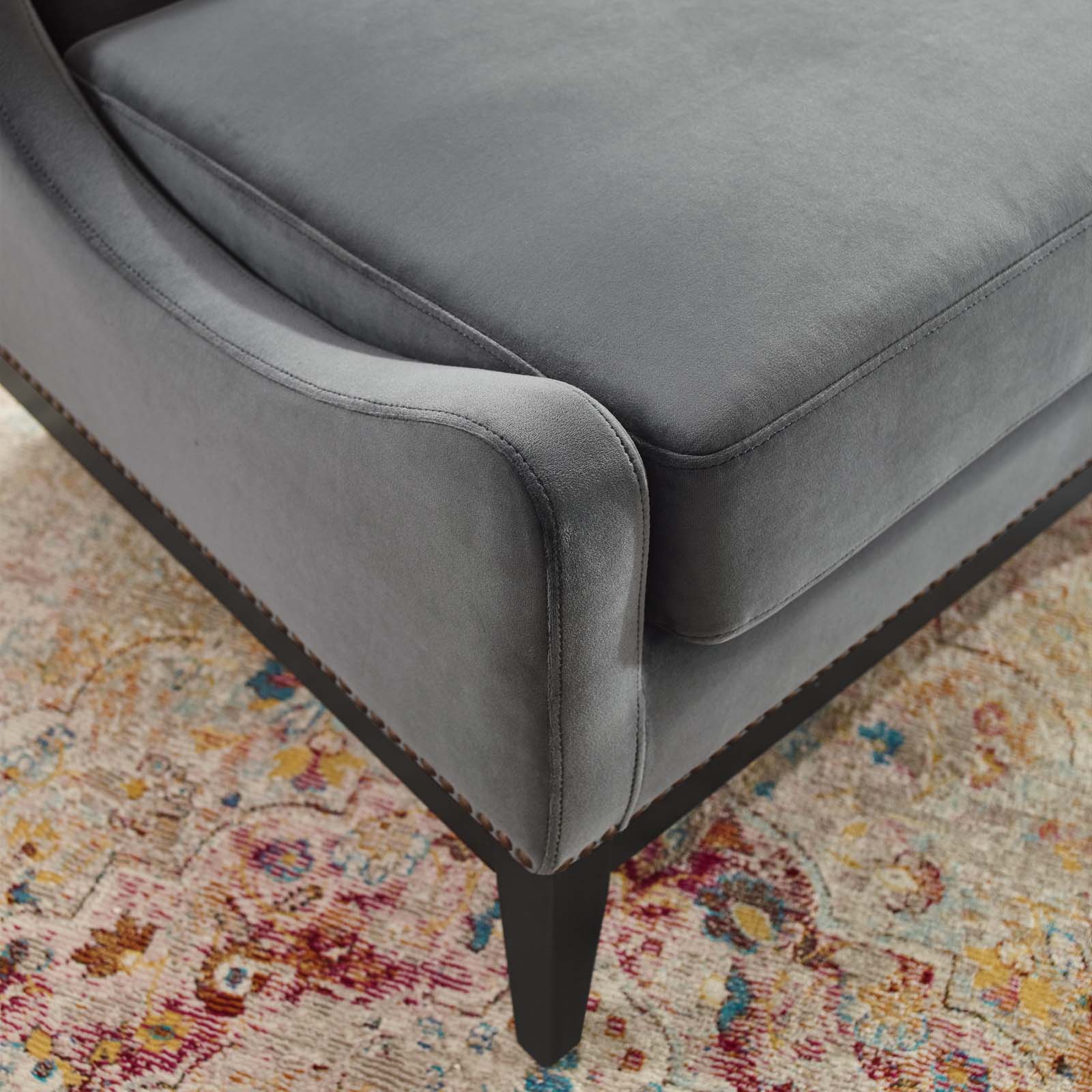Fauteuil de salon en velours Ponder Performance