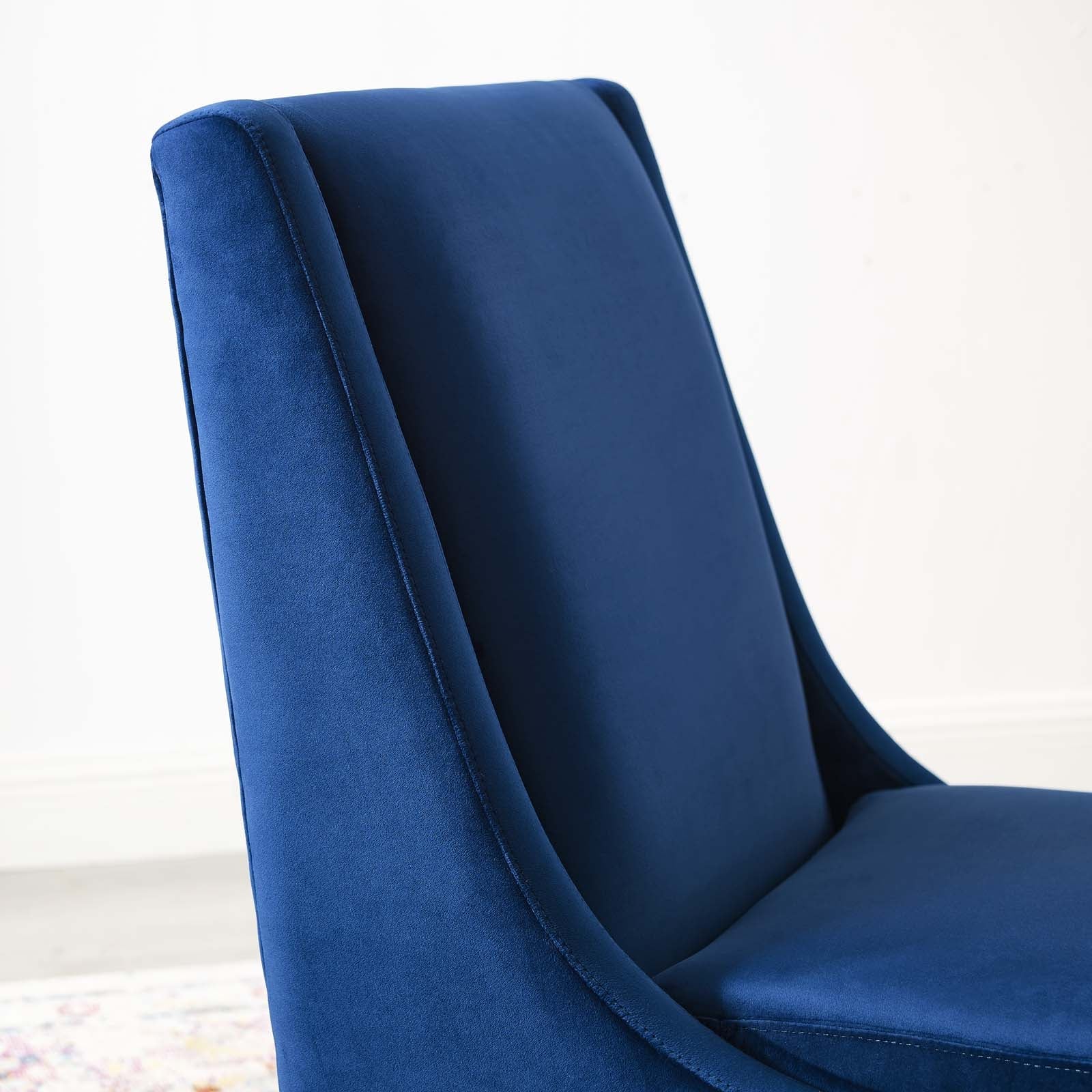 Fauteuil de salon en velours Ponder Performance
