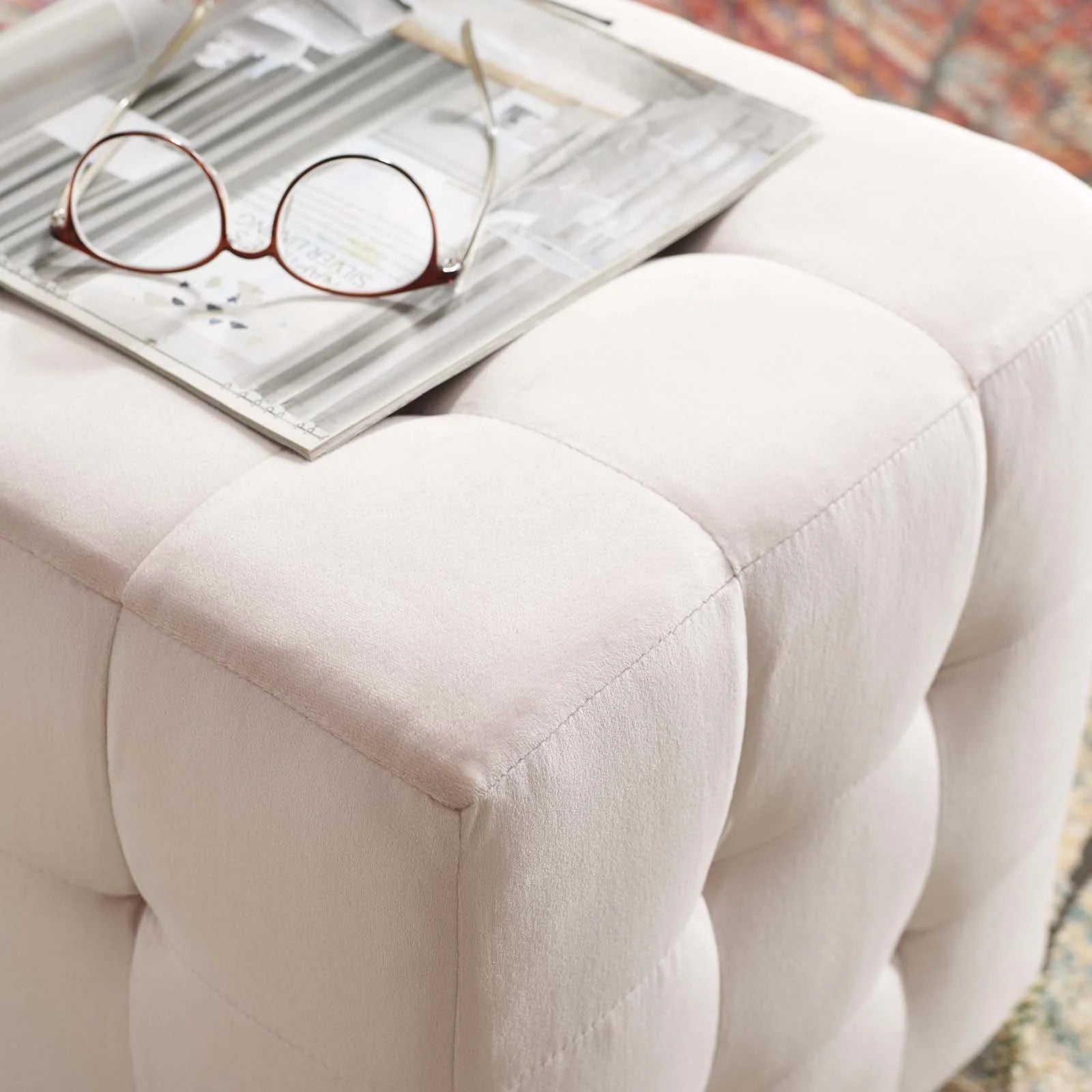 Chaise sans accoudoirs rembourrée en duvet Commix