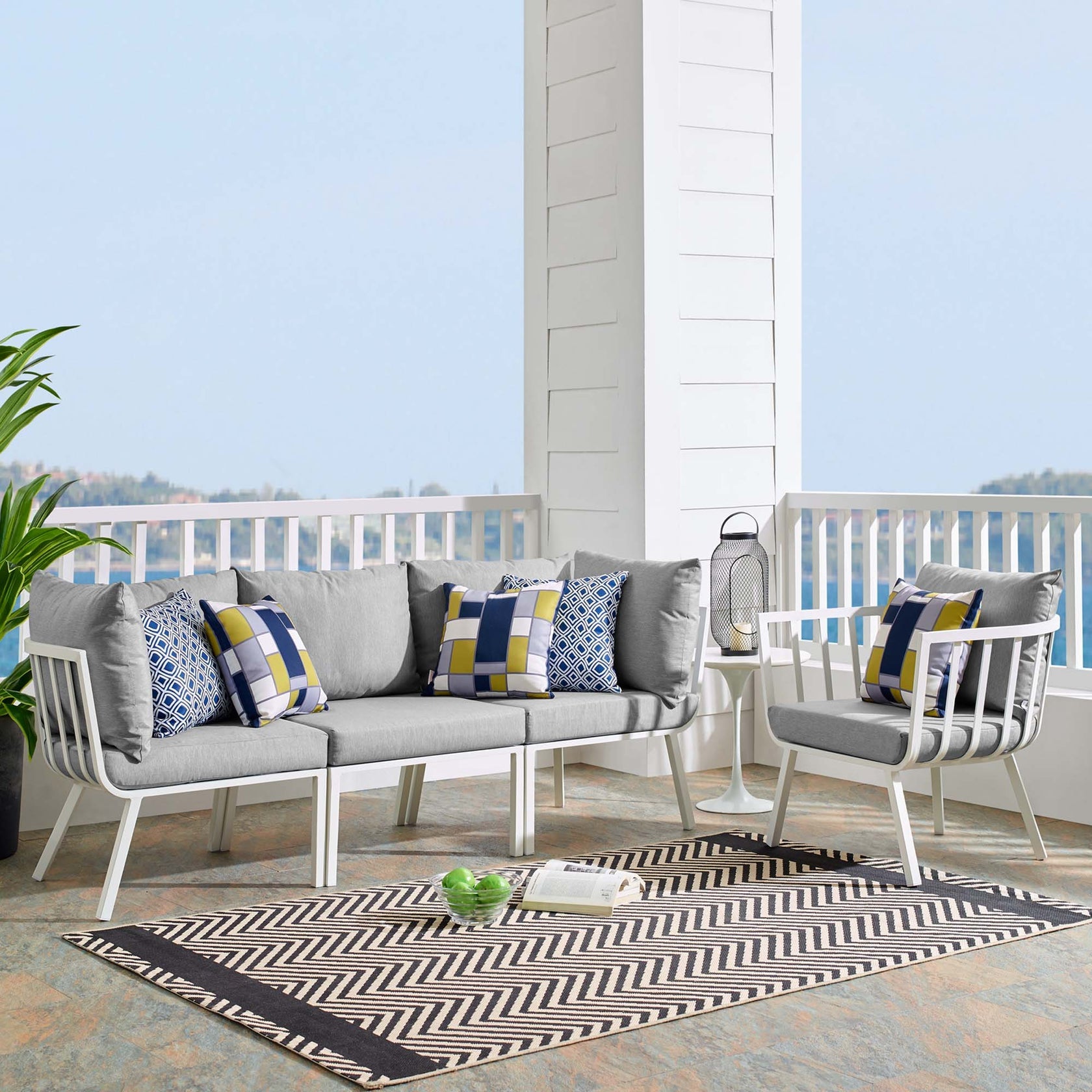 Riverside 4 Piece Outdoor Patio Aluminum Set