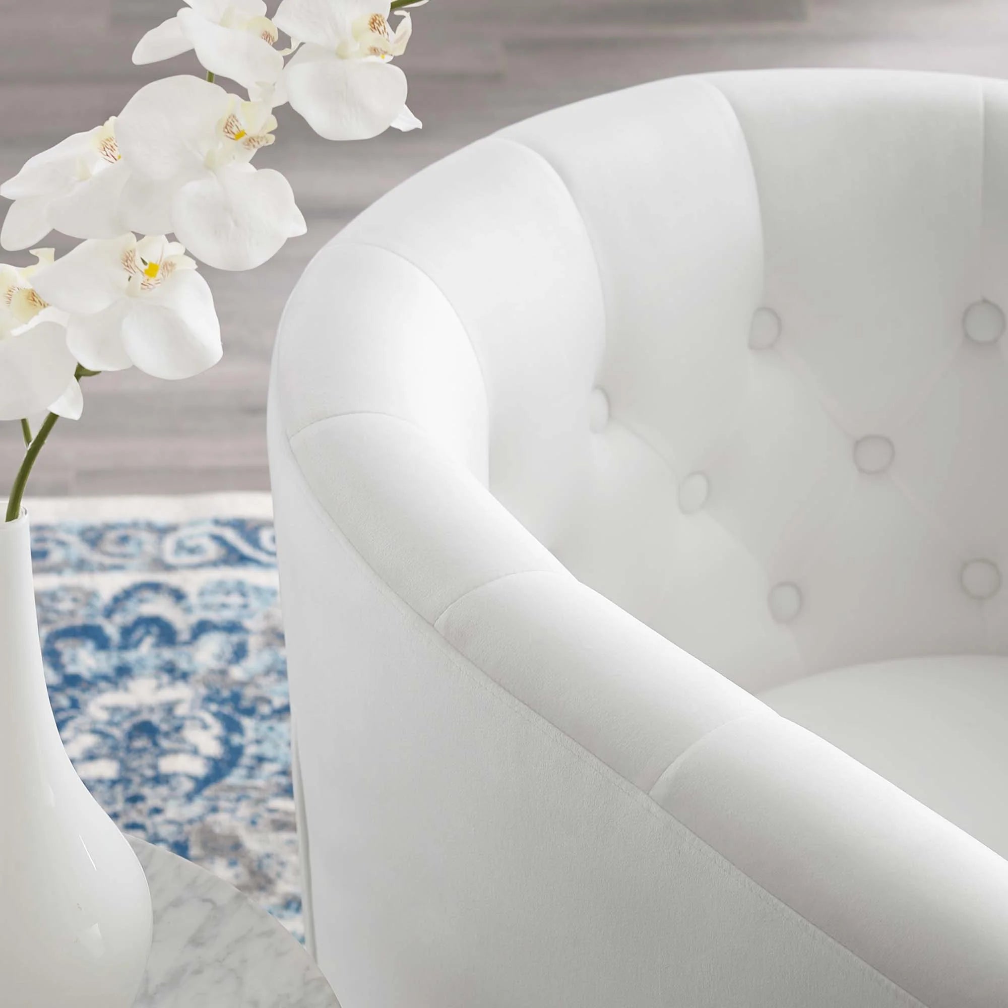 Fauteuil pivotant capitonné en velours haute performance Prospect