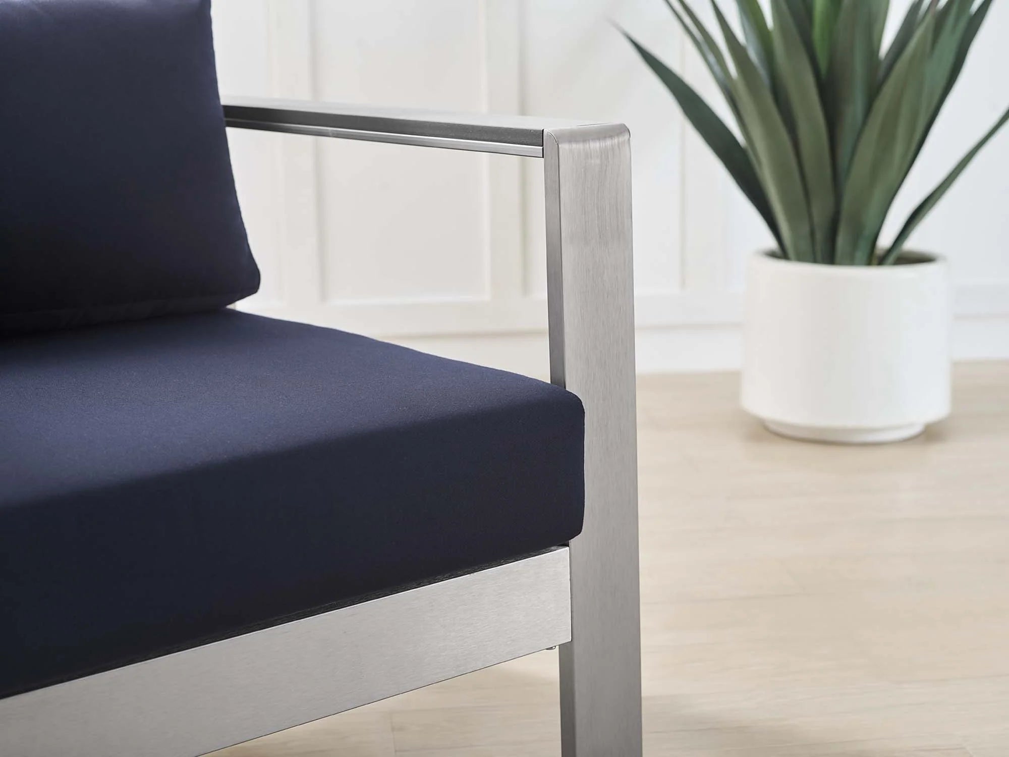 Fauteuil de terrasse d'extérieur en aluminium avec tissu Shore Sunbrella®
