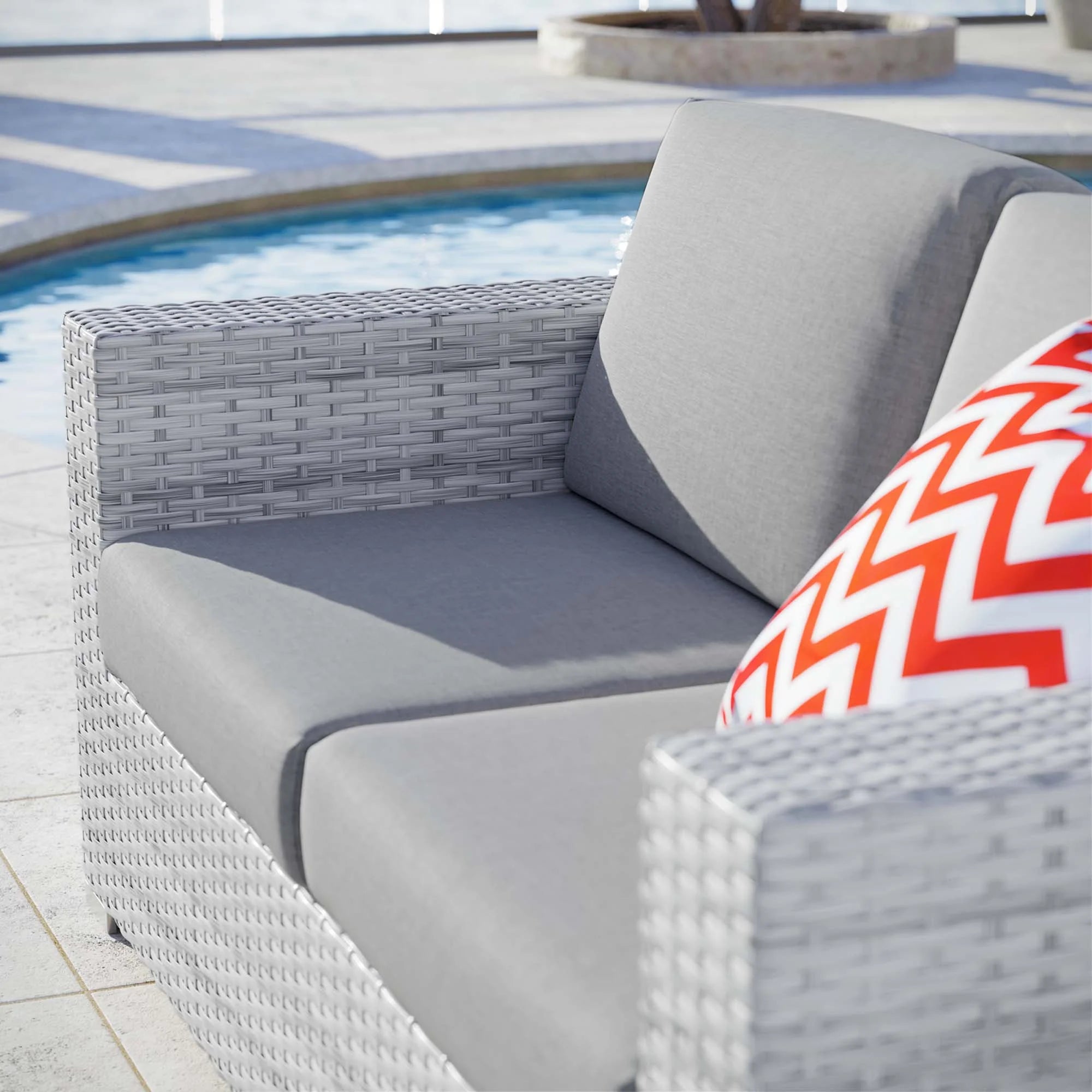 Convene Outdoor Patio Loveseat in Light Gray