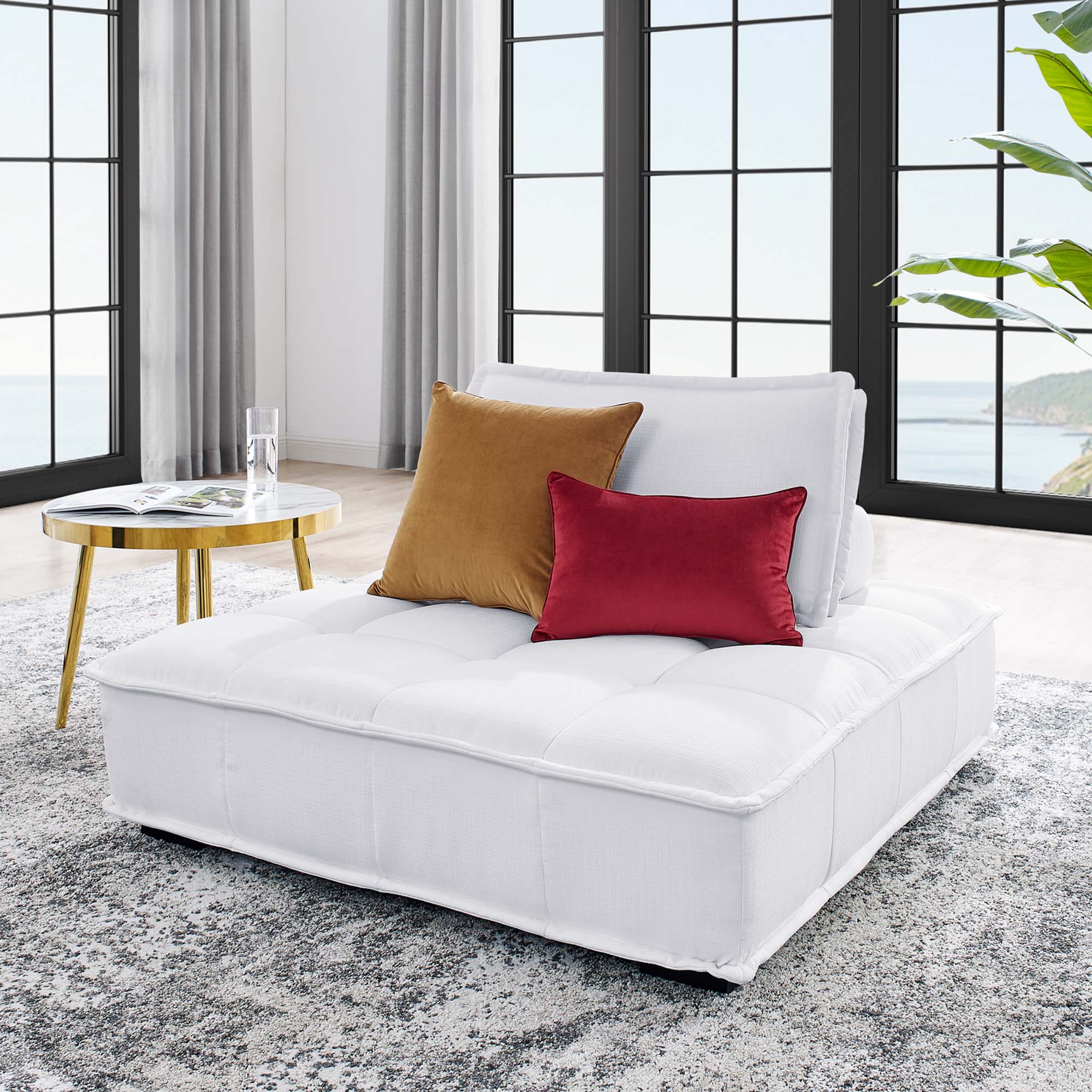 Chaise sans accoudoirs en tissu capitonné Saunter