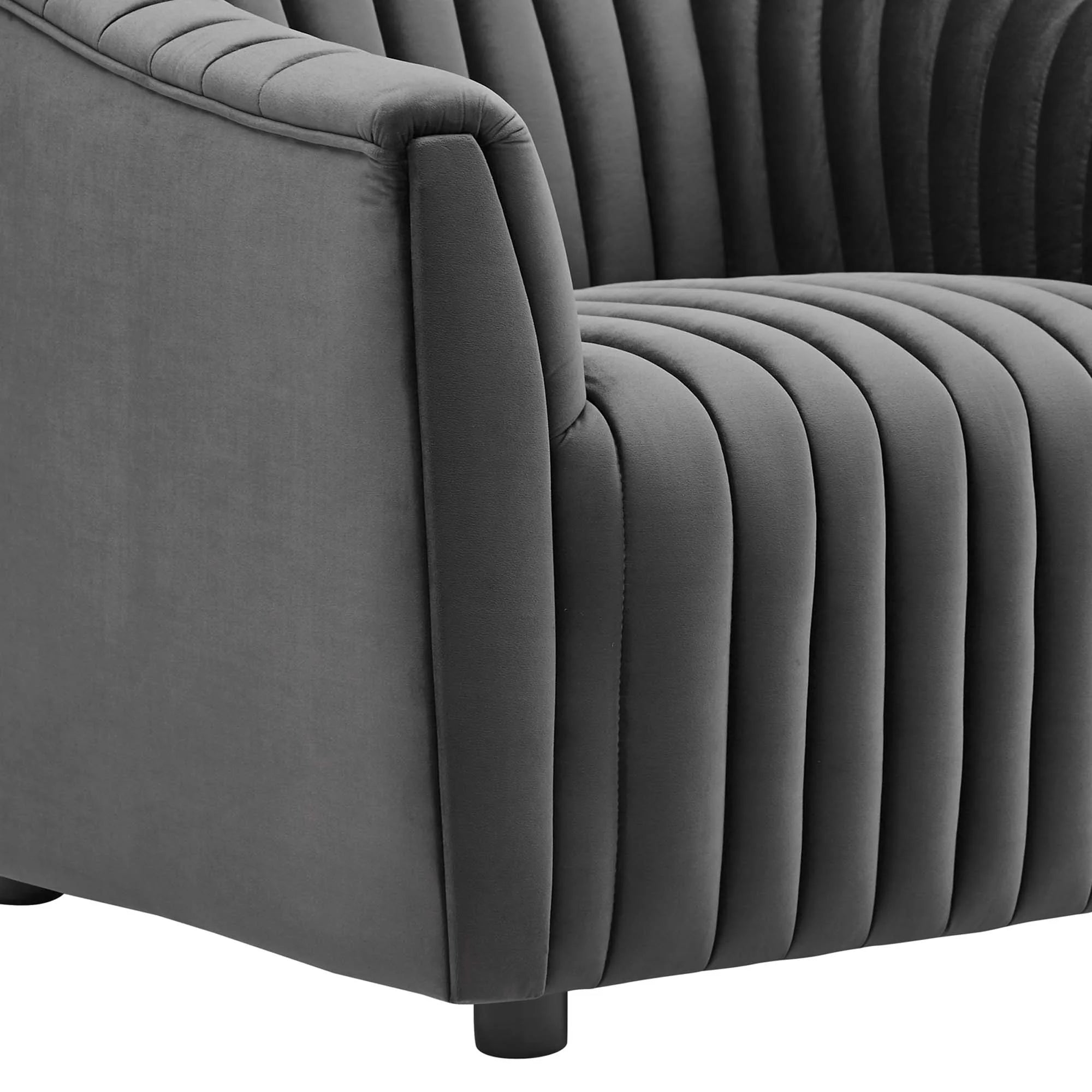 Fauteuil capitonné en velours à canaux Performance Announce