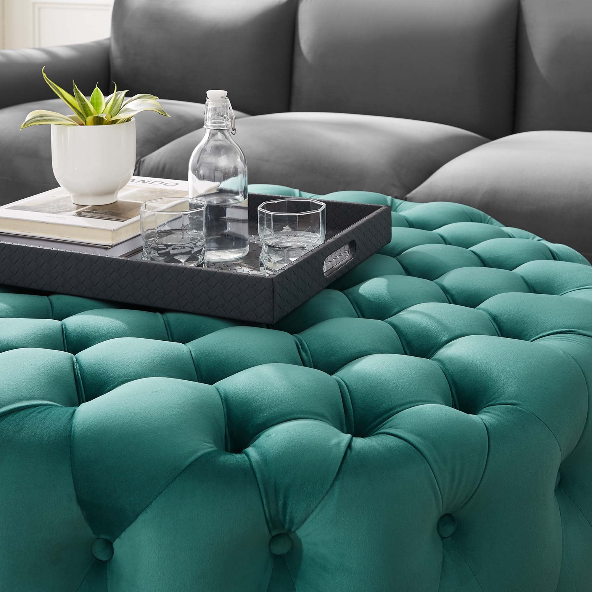 Chaise sans accoudoirs rembourrée en duvet Commix