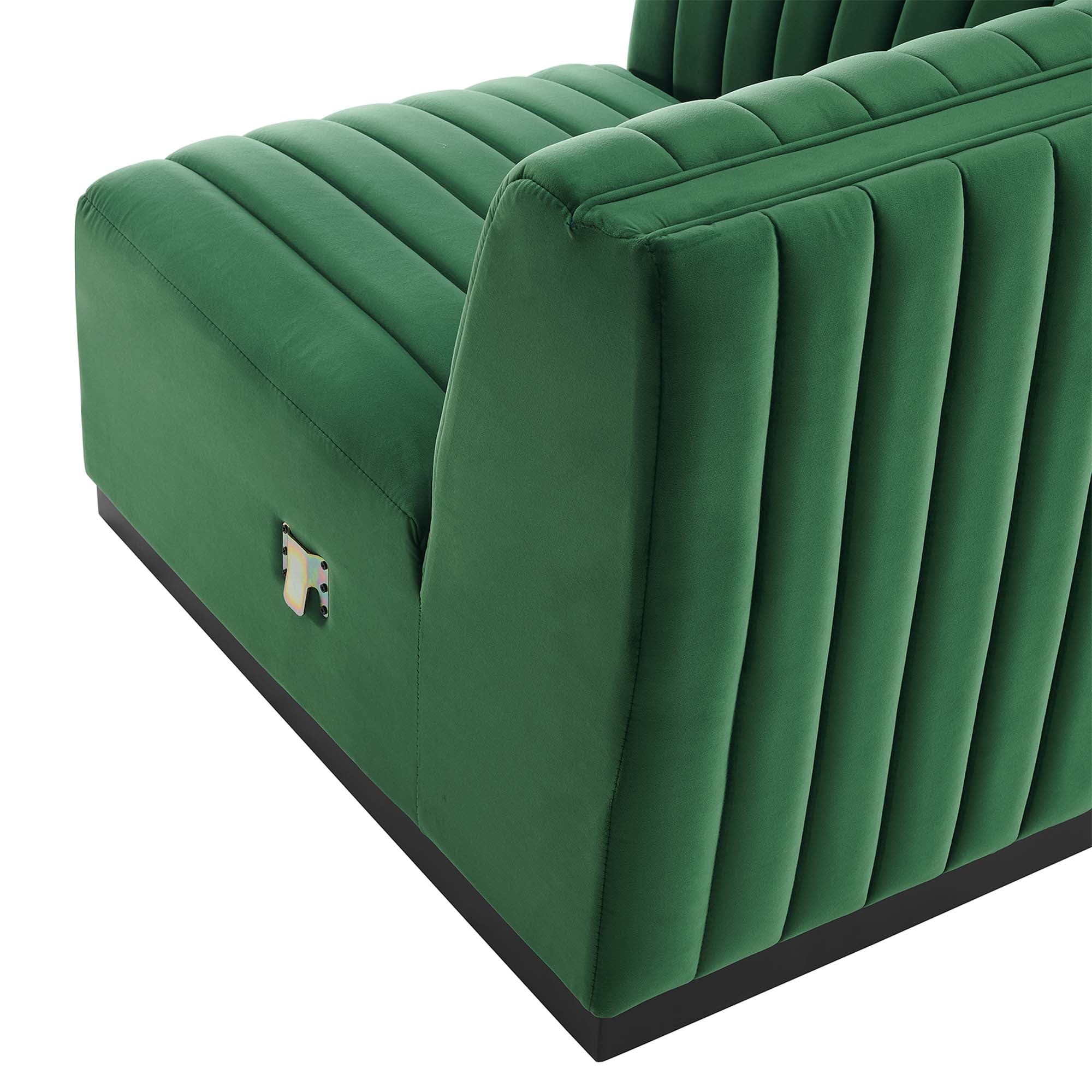 Chaise d'angle gauche en velours capitonné Conjure Channel