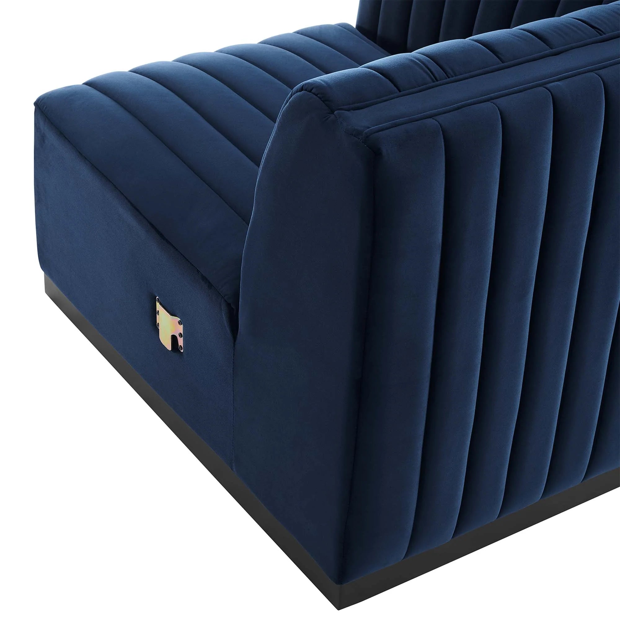 Chaise d'angle gauche en velours capitonné Conjure Channel