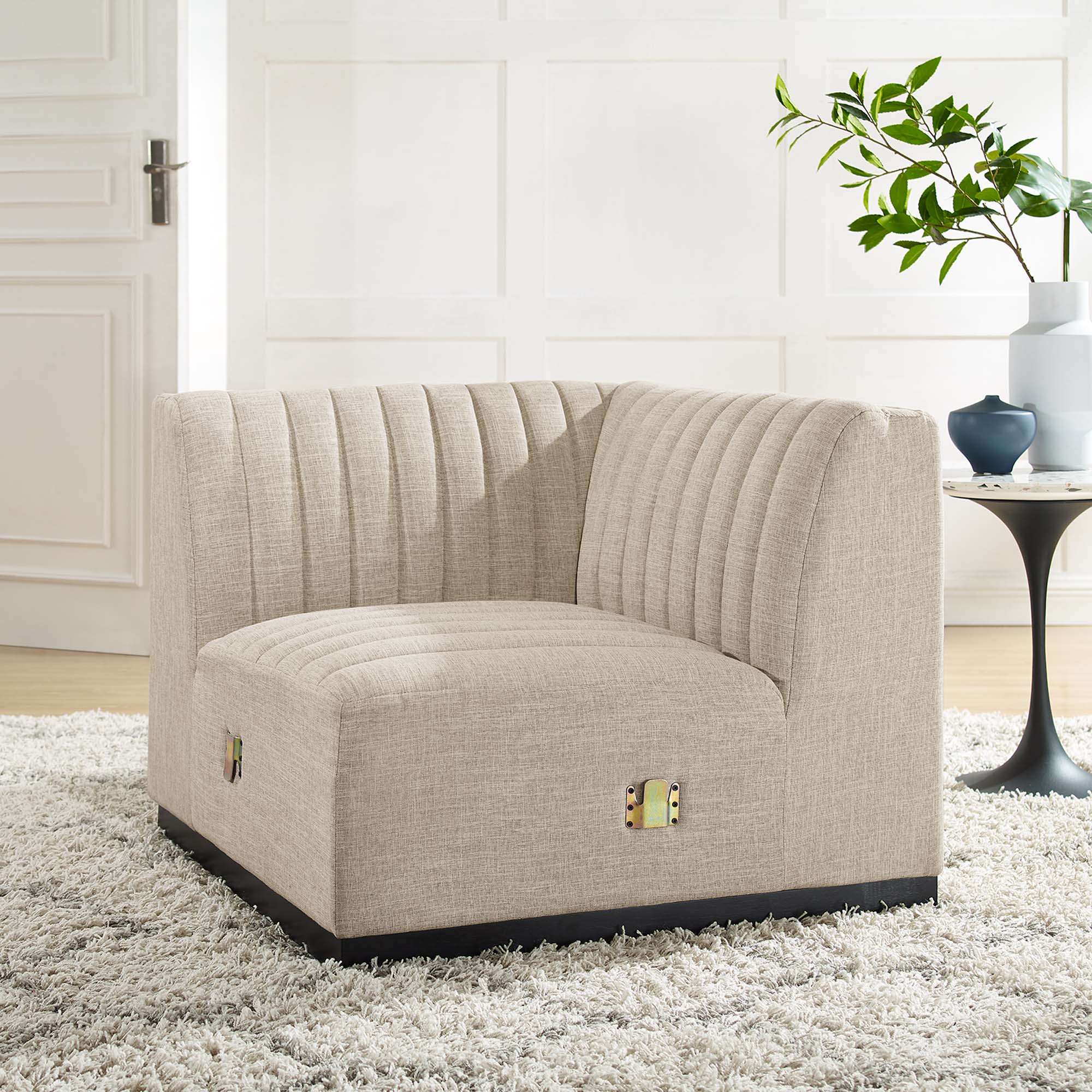 Chaise d'angle gauche en tissu capitonné Conjure Channel