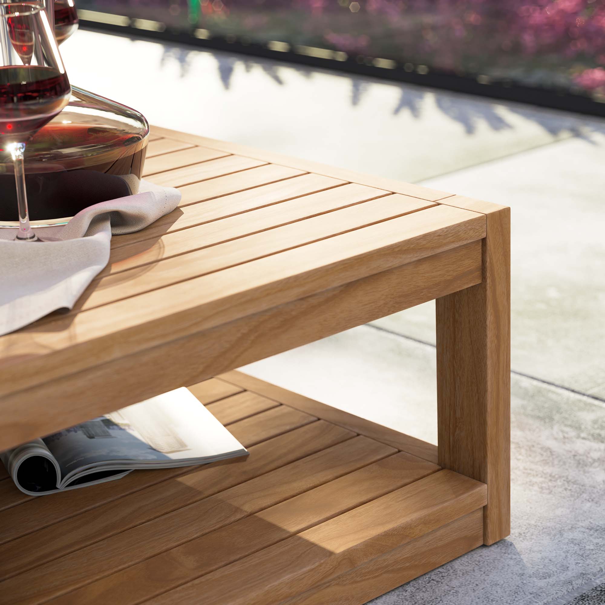 Table basse d'extérieur en bois de teck de Carlsbad en couleur naturelle