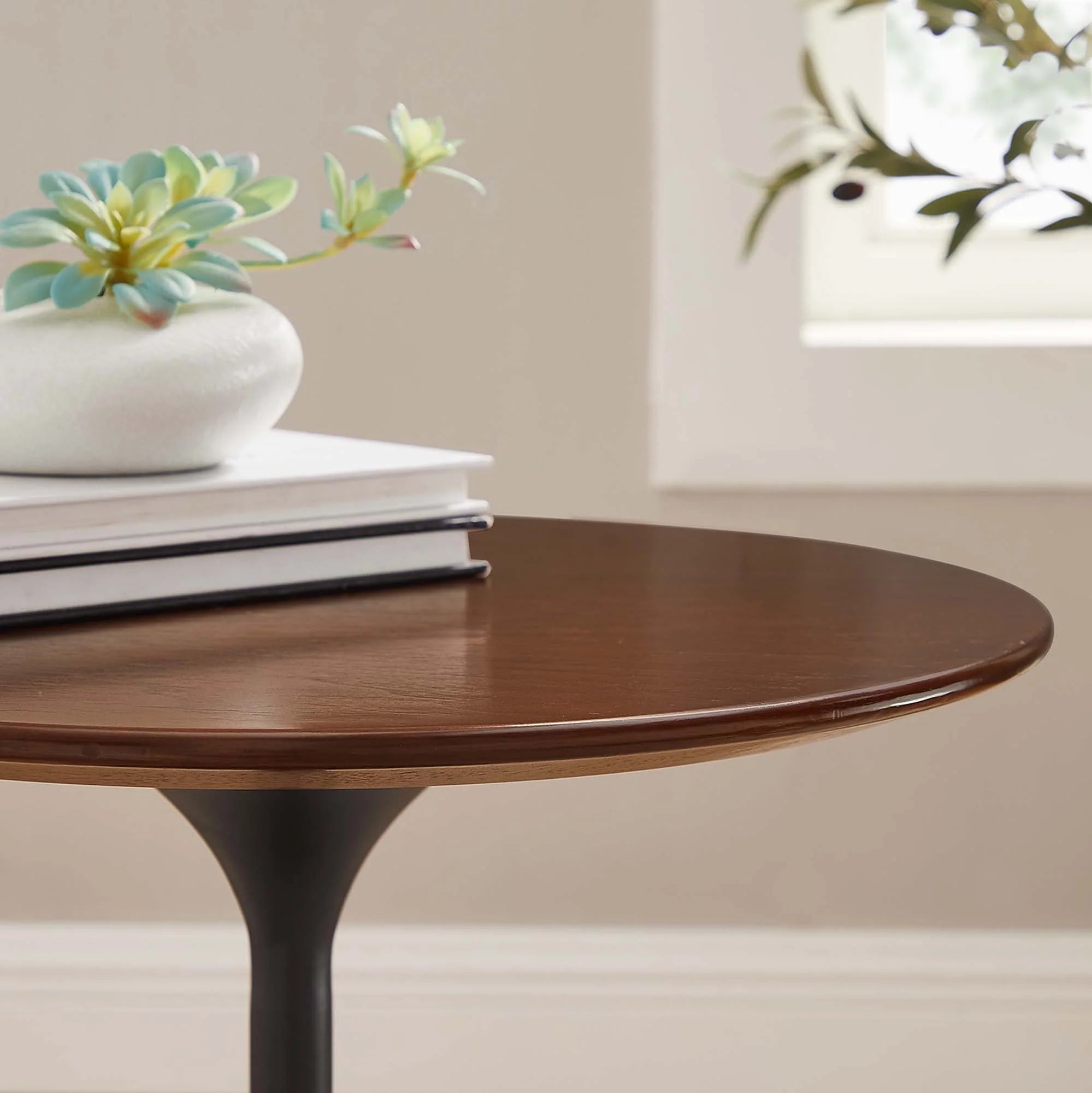 Lippa Round Wood Side Table