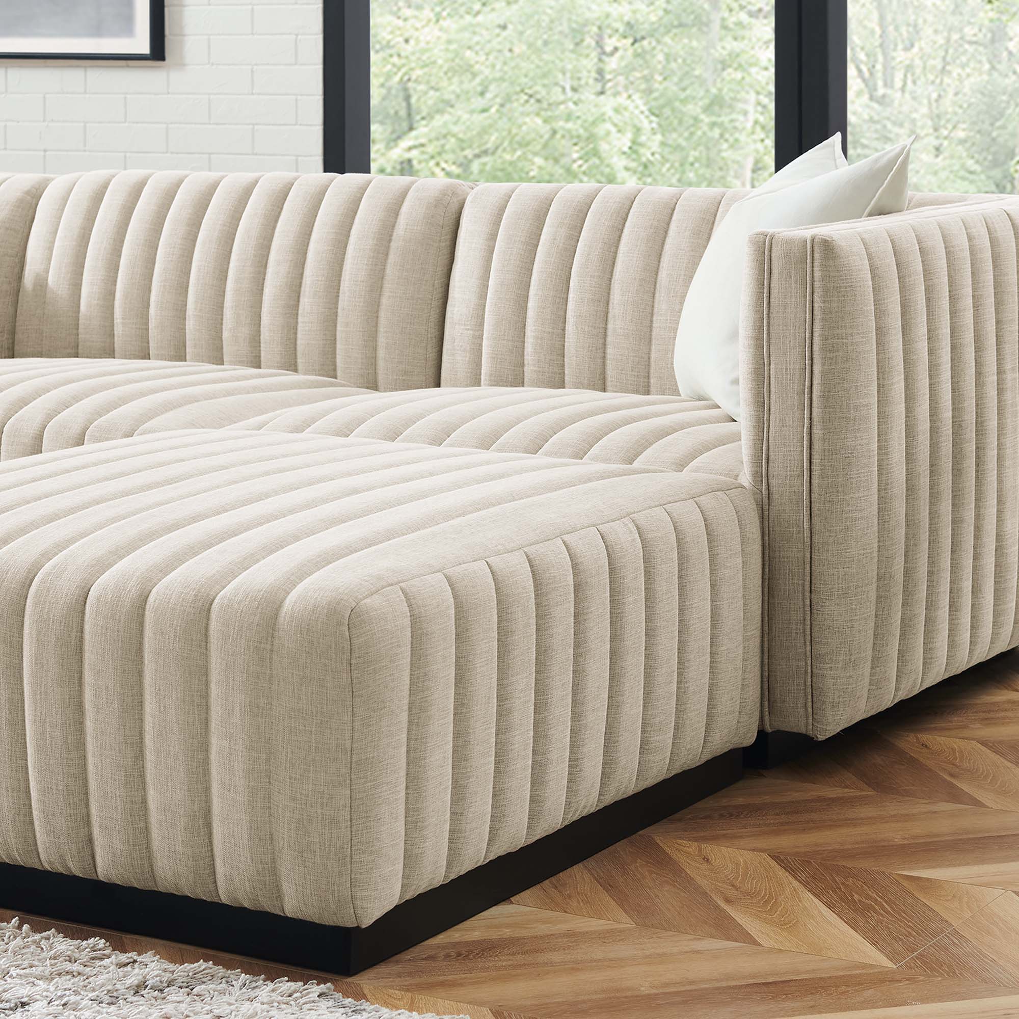 Chaise sans accoudoirs rembourrée en duvet Commix