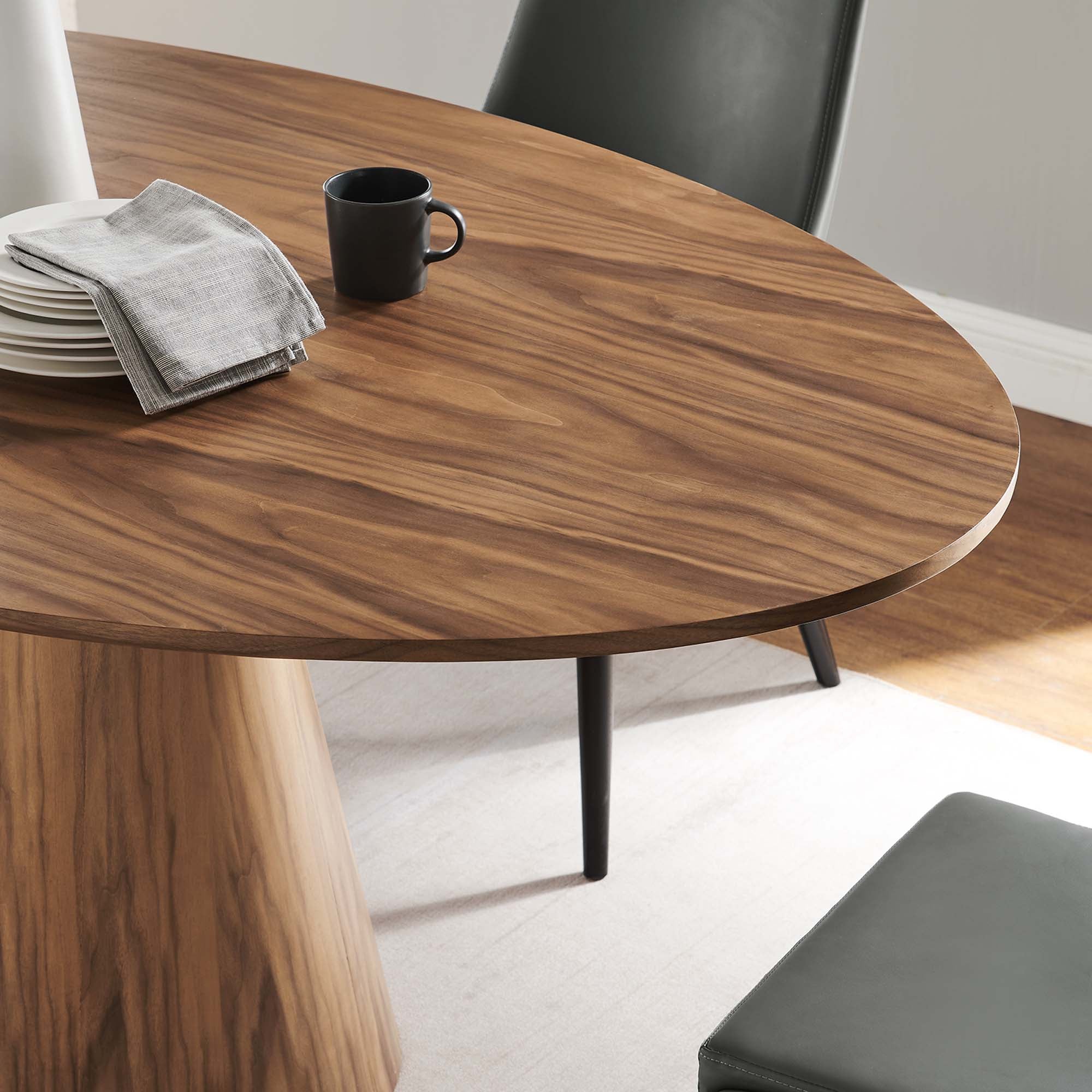Table à manger ovale Provision de 75 po