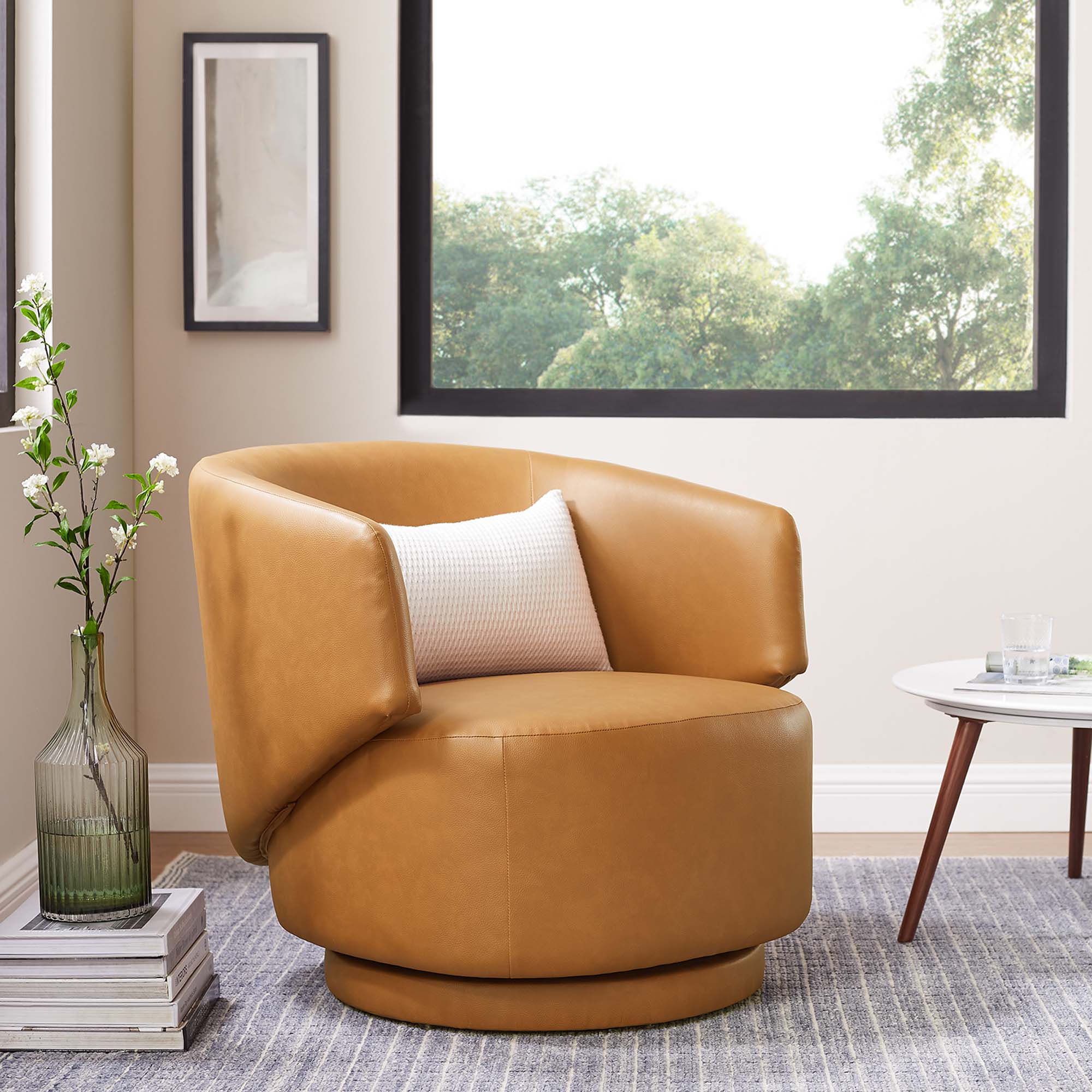 Chaise pivotante en cuir végétalien et bois Celestia