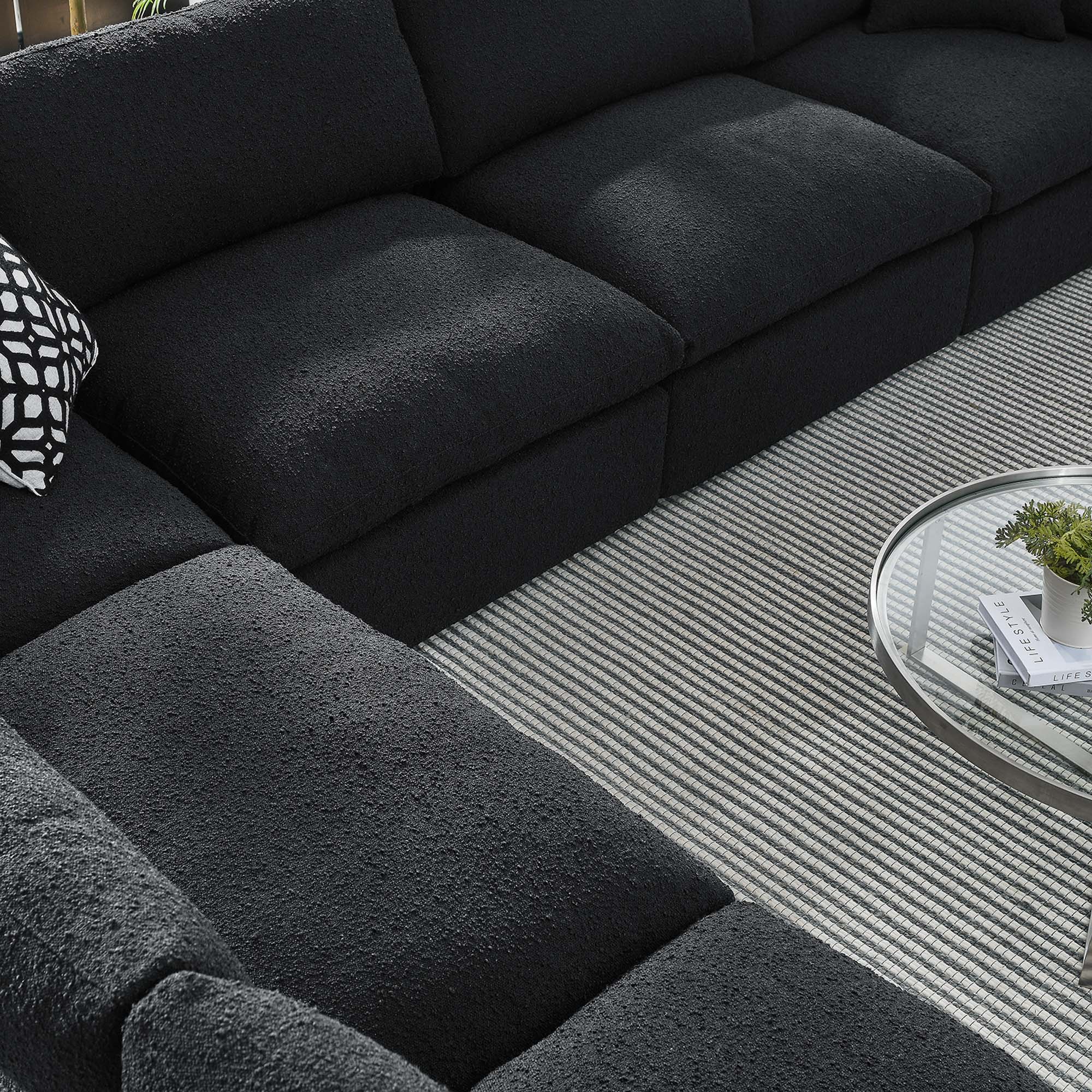 Chaise sans accoudoirs rembourrée en duvet Commix
