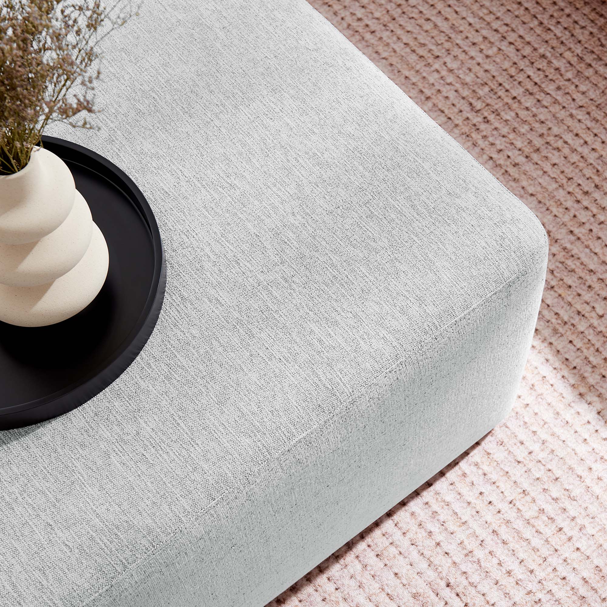 Chaise sans accoudoirs rembourrée en duvet Commix